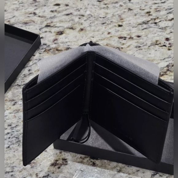 💥Michael Kors Jet Set Mens Billfold Wallet (Black)💥New/box💥 - Picture 3 of 5